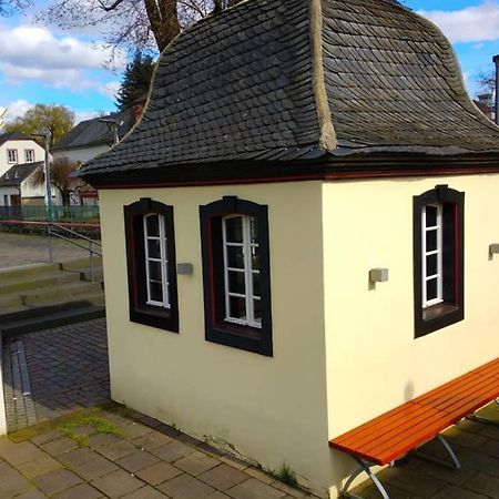 Pearl Studio Apart - King Bed - Netflix - Projector - Fast Wi-Fi Trier Kültér fotó
